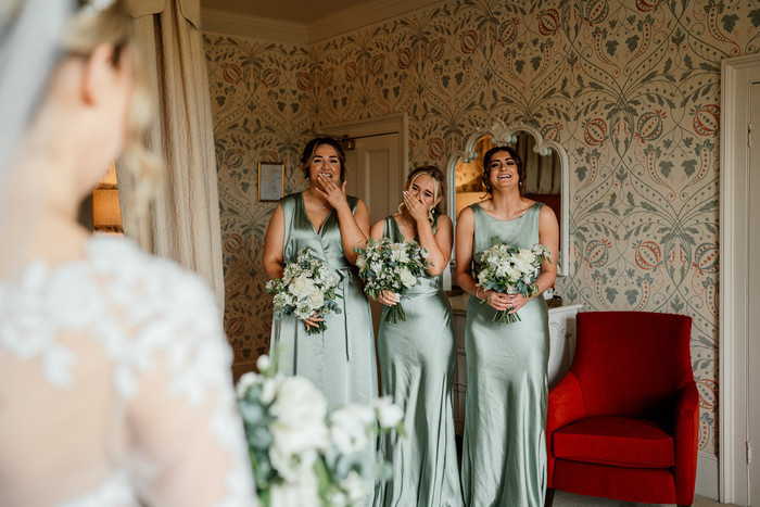 Collection 122 photo by Lindsay Isham