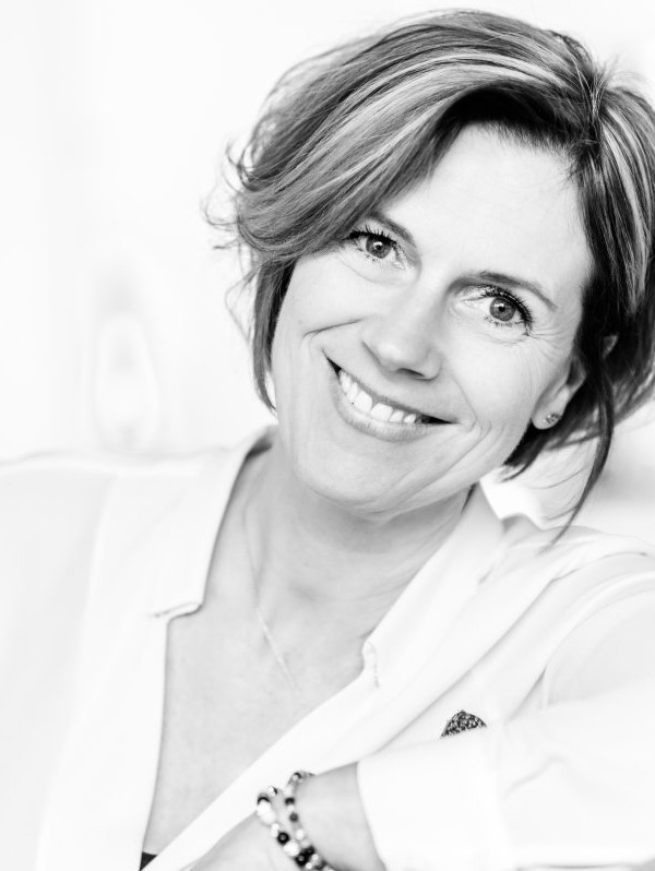 Arieta Van Leur