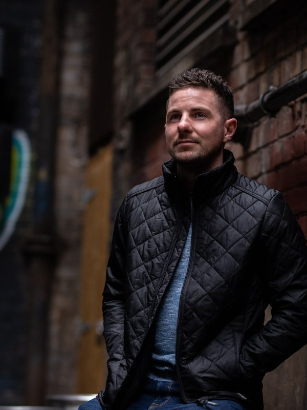 Oliver Kelly