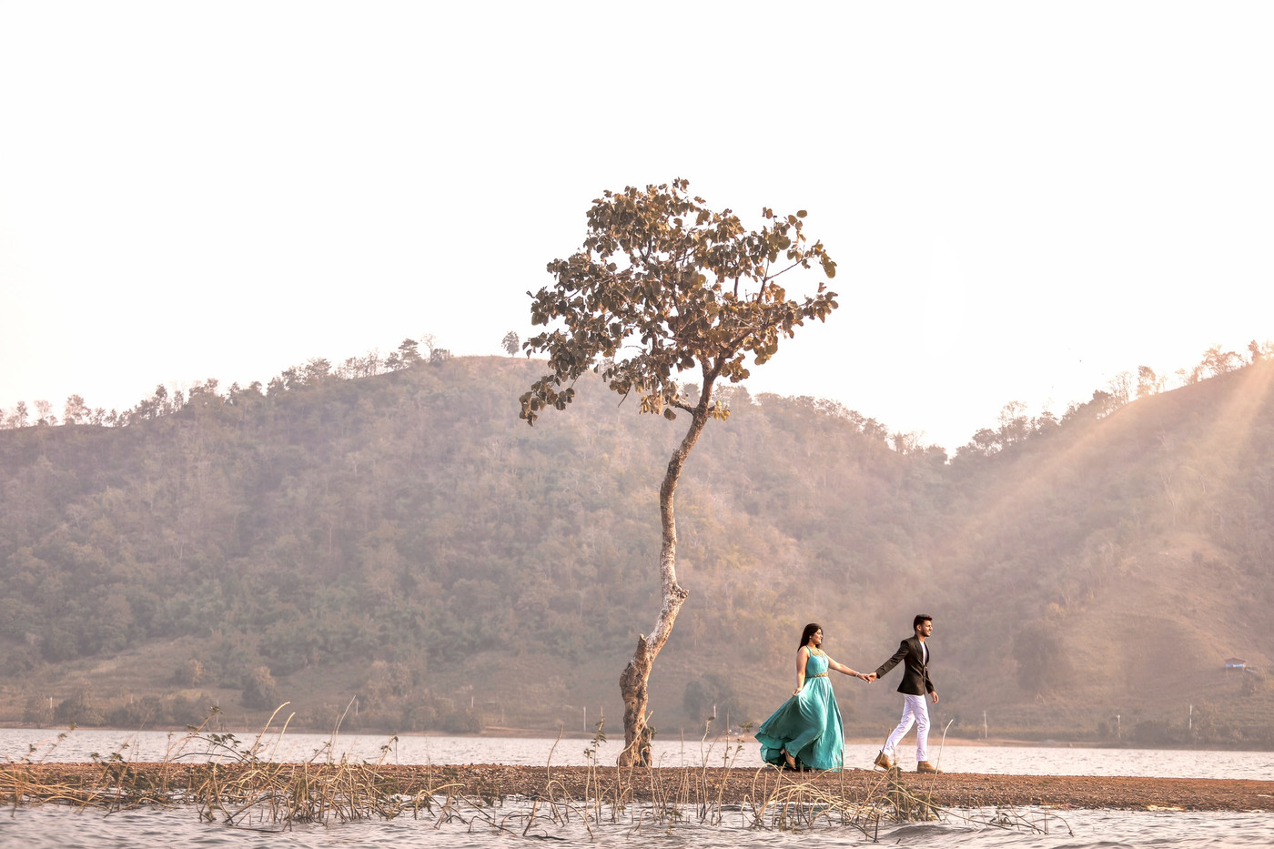 Collection 87 photo by Karan Rangoonwala