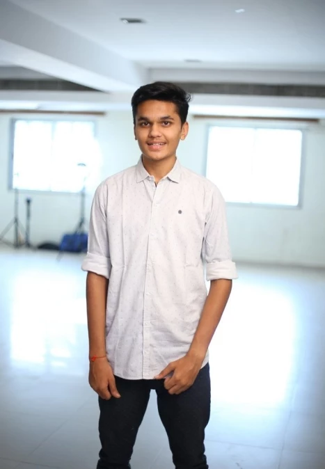Dhrumil Shah