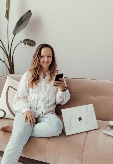 Suzanne Oud