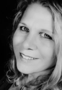 Louise Van Den Broek