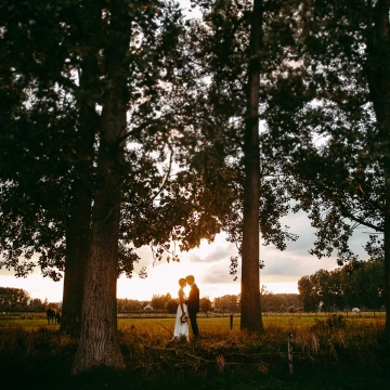 We love golden hours... Every time we have a wedding, we as photographers are waiting for the perfect light. This location was perfect