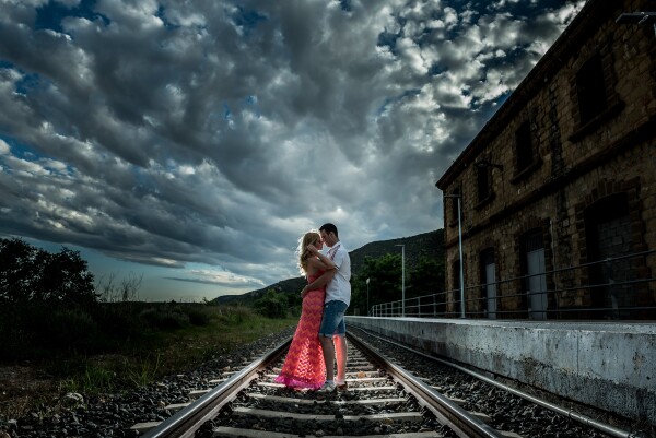 As many times a picture that you don’t have prepared and you don’t expect the scenary was so complet.<br />
Pre-wedding Blasi and Laura, Sant Llorenç de Montgai (Catalonia) train station.<br />
One of the scenes that I like to cause using the backlight and get an excellent final result.