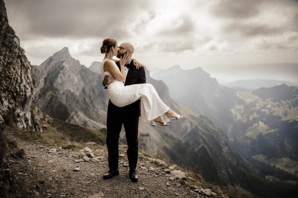 This was such an epic wedding shoot at mount pilatus near lucerne (Switzerland). The couple was from...