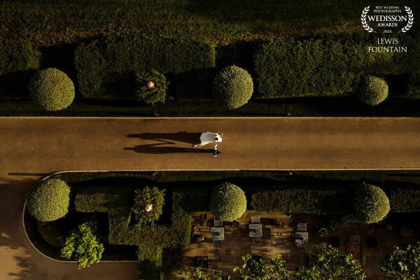 A drone shot with the bride and groom can be tricky to capture, the location and light have to be perfect 👌🏻 <br />
Whilst we were shooting some shots with this couple, we noticed the shadows were in a perfect position and knew this shot was going to be something special
