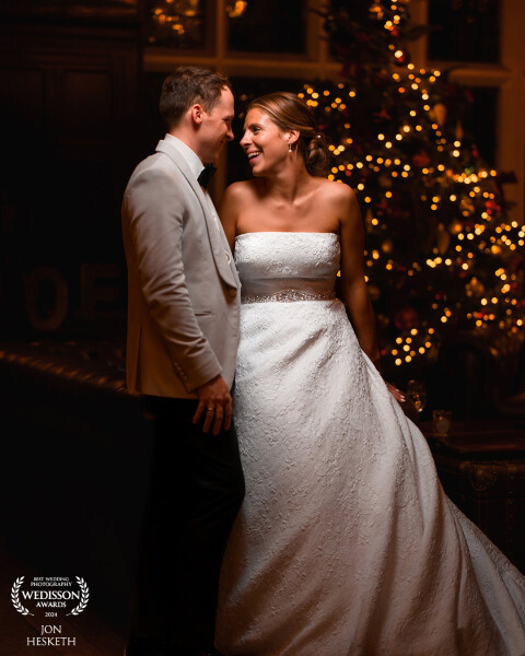 What a beautiful Christmas wedding this was at the warm and welcoming Tyn Dwr Hall in Llangollen, North Wales. The use of the soft box has become a mainstay for the short winter nights. The light is just so gorgeous on my these two beauts.