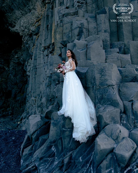 During my dream trip to Iceland I was allowed to photograph this beautiful bride.