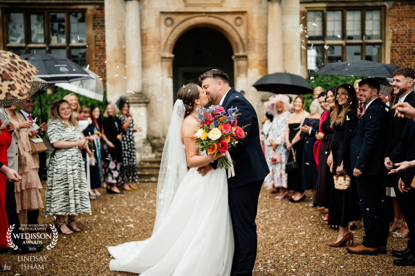LILY & JAKE<br />
<br />
There might've been a spot of rain during their Doddington Hall wedding but it did not stop this pair getting their eagerly awaited confetti shot.