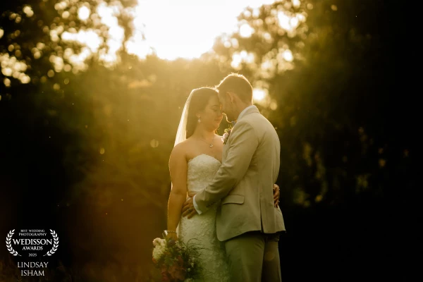 KATRINA & ALEX<br />
<br />
A hot summers day got them this!  The sun just shone down perfectly on their magical day.  Captured at The Oaklands Hotel in Laceby.