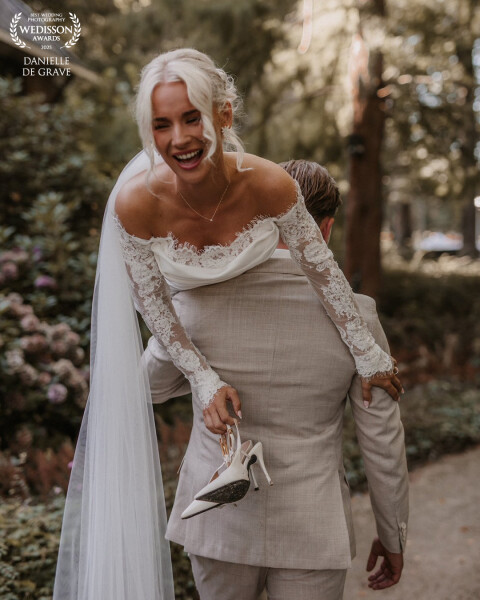 Let me lift you to the altar