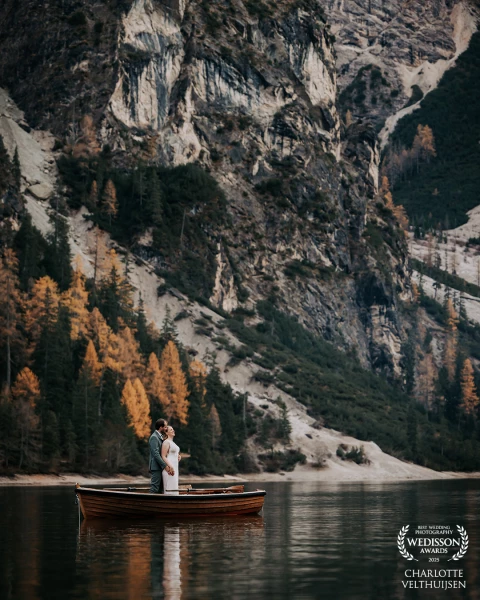 Welcome by lago di braies in the dolomites . The couple had a lovely boat ride.  It is such a nice p...