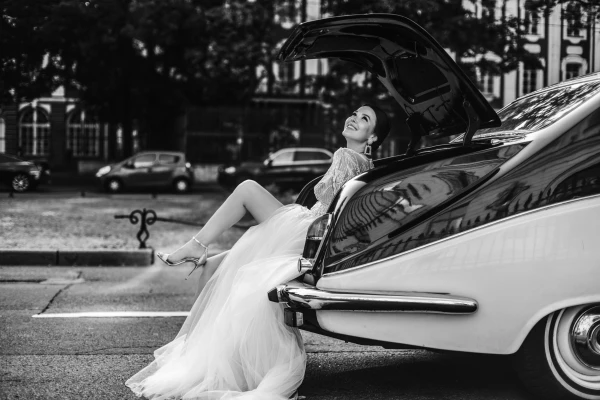 On the way from the hotel to the reception, the newlyweds decided to pull over for a few spontaneous...