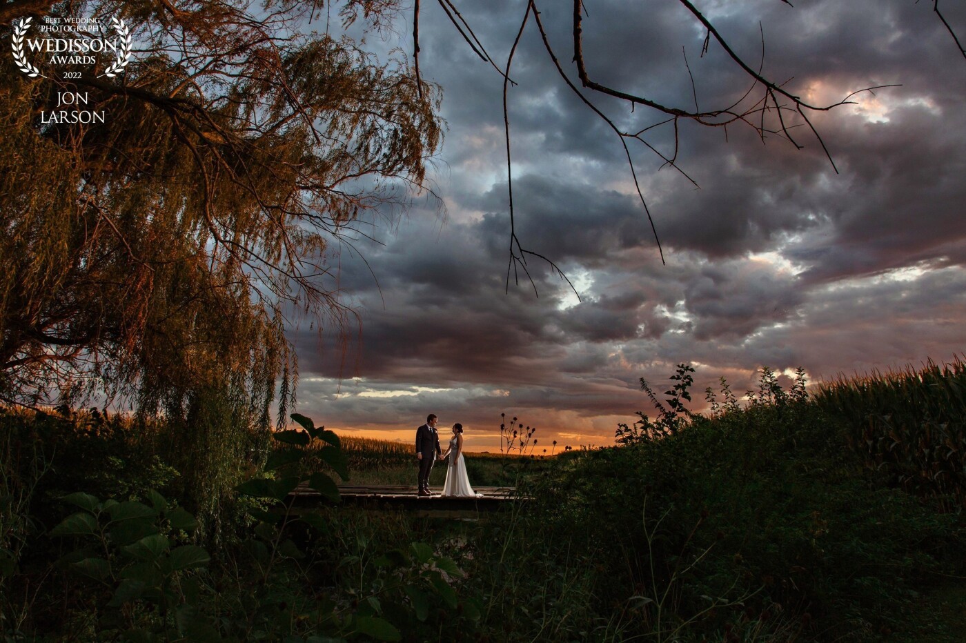 Alex and Sarah enjoying some quite time on the bridge out back. The sun was setting like I’ve never seen before! I was able to snatch up the bride and groom and whisk them into a fairytale setting.