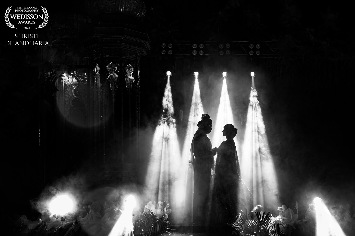 A match made in the heavens, a sight so beautifully captured that it makes the hearts melt, such was this beautiful union of these two. Among the lights showering from the sky, among the blessings of their loved ones, these two held hands forever.