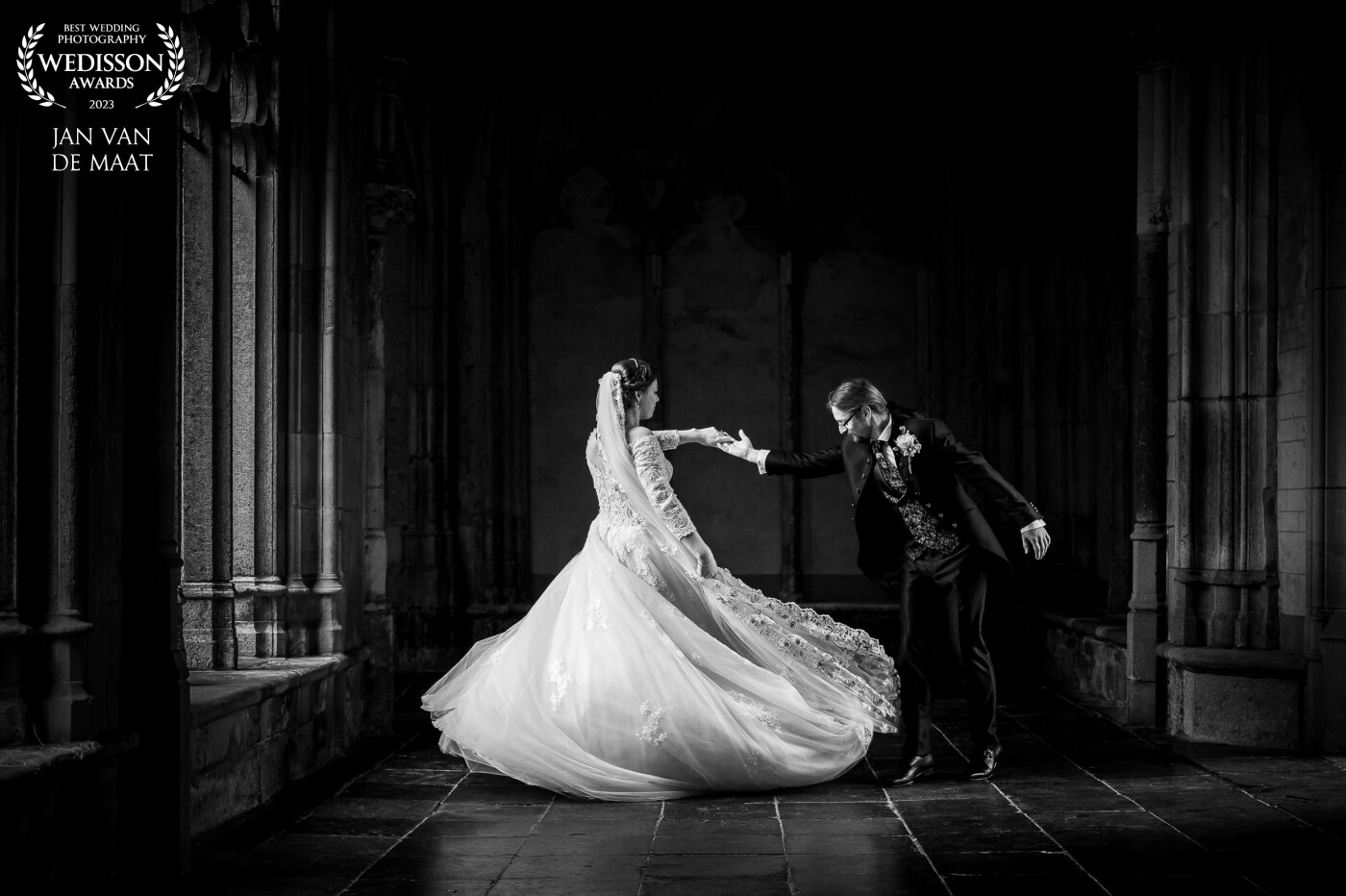 May I have this dance? I really love this classical style of bride and groom and this pose is exactly what I had in mind. Timeless and with motion.