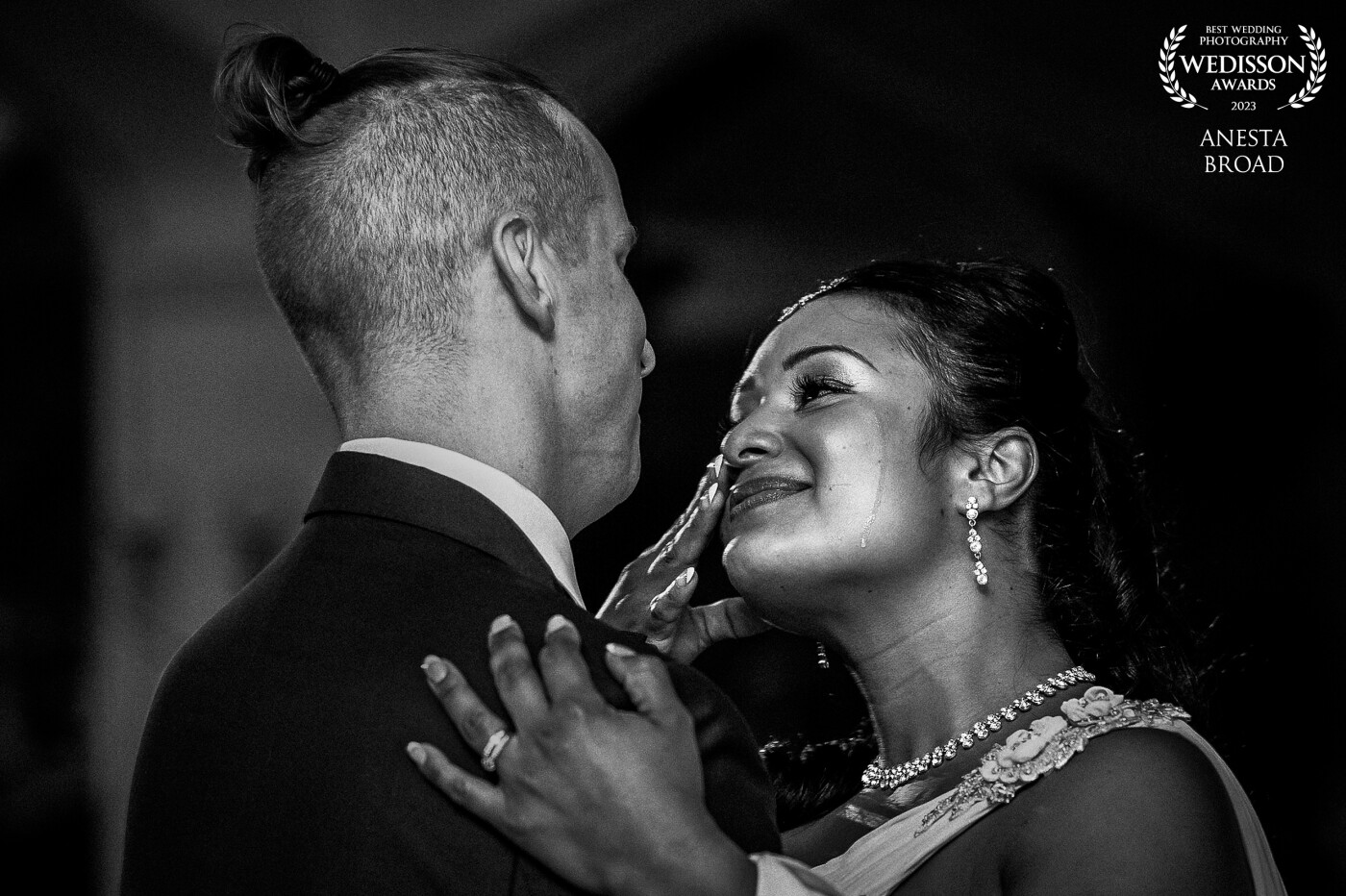 This couple travelled from the UK to Portugal to get married surrounded by their closest friends and family. After sunset, they took to the centre of the floor for their first dance. They were completely lost in the moment. It was beautiful.