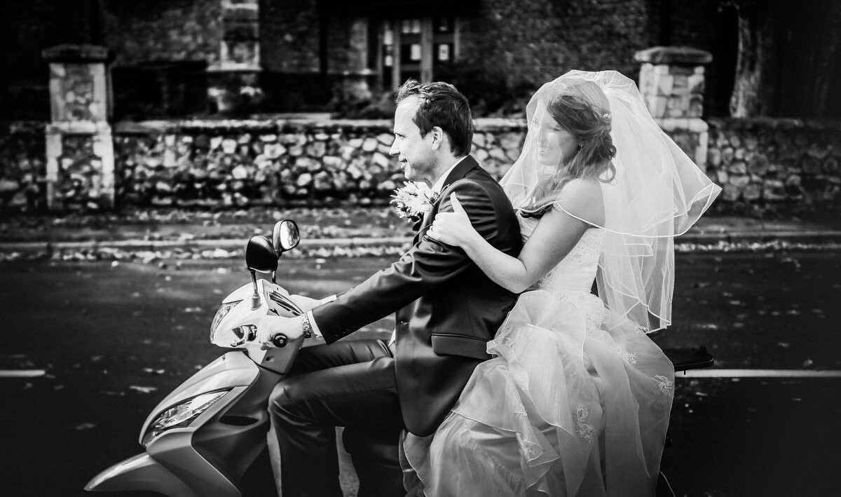 So we decided to have a ride on the motor scooter just before the ceremony, they ride it to work everyday. We had so much fun that we almost were to late for the ceremony, so they will always remember how we had to rush back to hairstylist to fix hair and then to ceremony. I had lots of fun while working with this lovely couple.