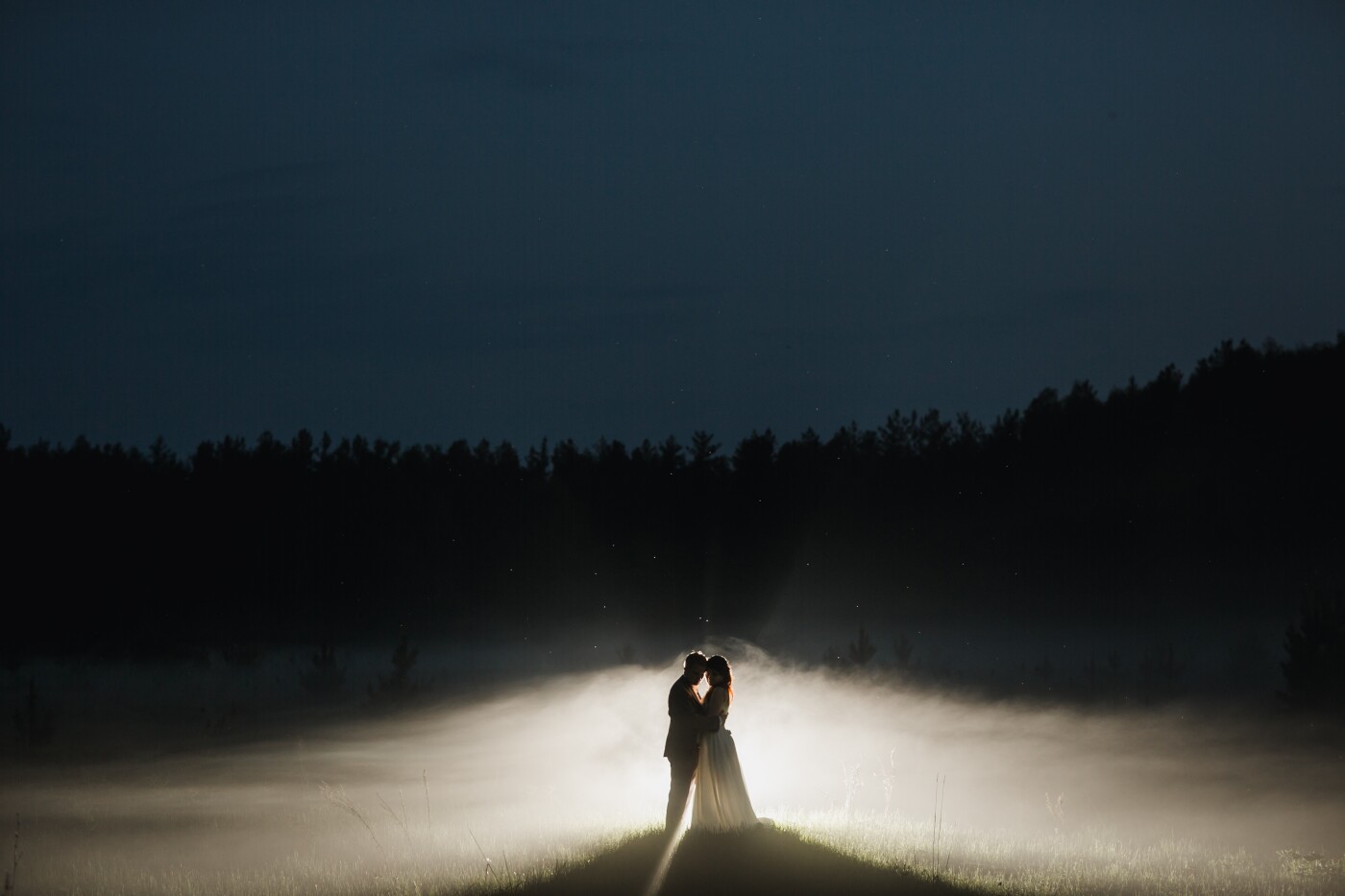 When we went to the ceremony, there was a fog and we decided to use it , so we quickly run to it , I put flash and made that's a beautiful picture.
