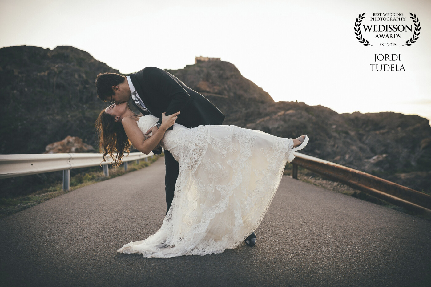 postwedding in cadaqués, catalonia, spain. <br />
After a great wedding, they decided to do a post-wedding with touches of sea, in cap de creus and cadaqués. coastal town of the Mediterranean