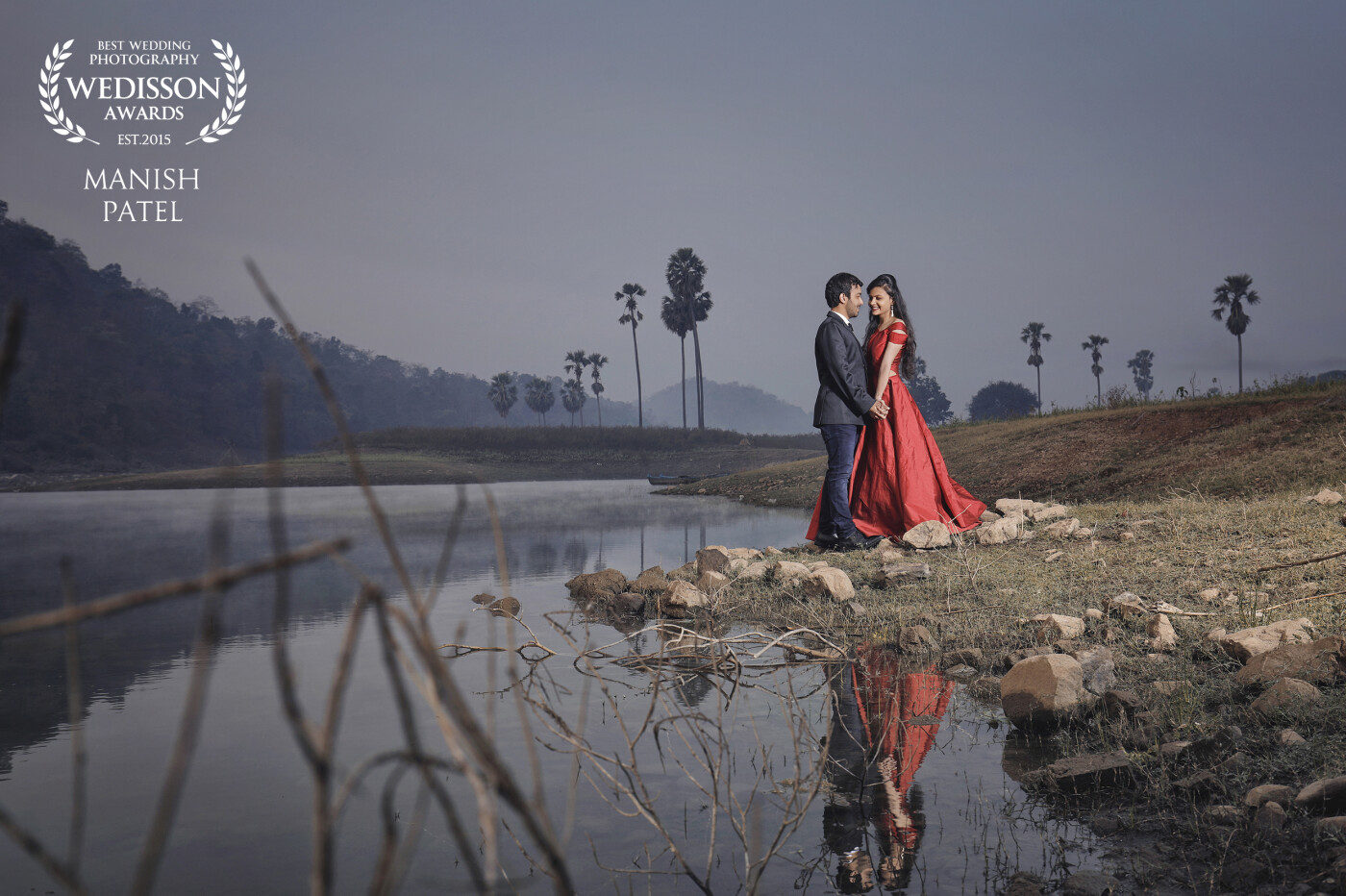 So Finally The Time I woke Up in Morning Doing Something Different and Best Shot Of pre-wedding, B4 Sun Rise I thought That The location Must Be So romantic and Cosy.. In Early Morning  So this picture is capture at the best time and this creation is to be created. Wow.. !! Moment.
