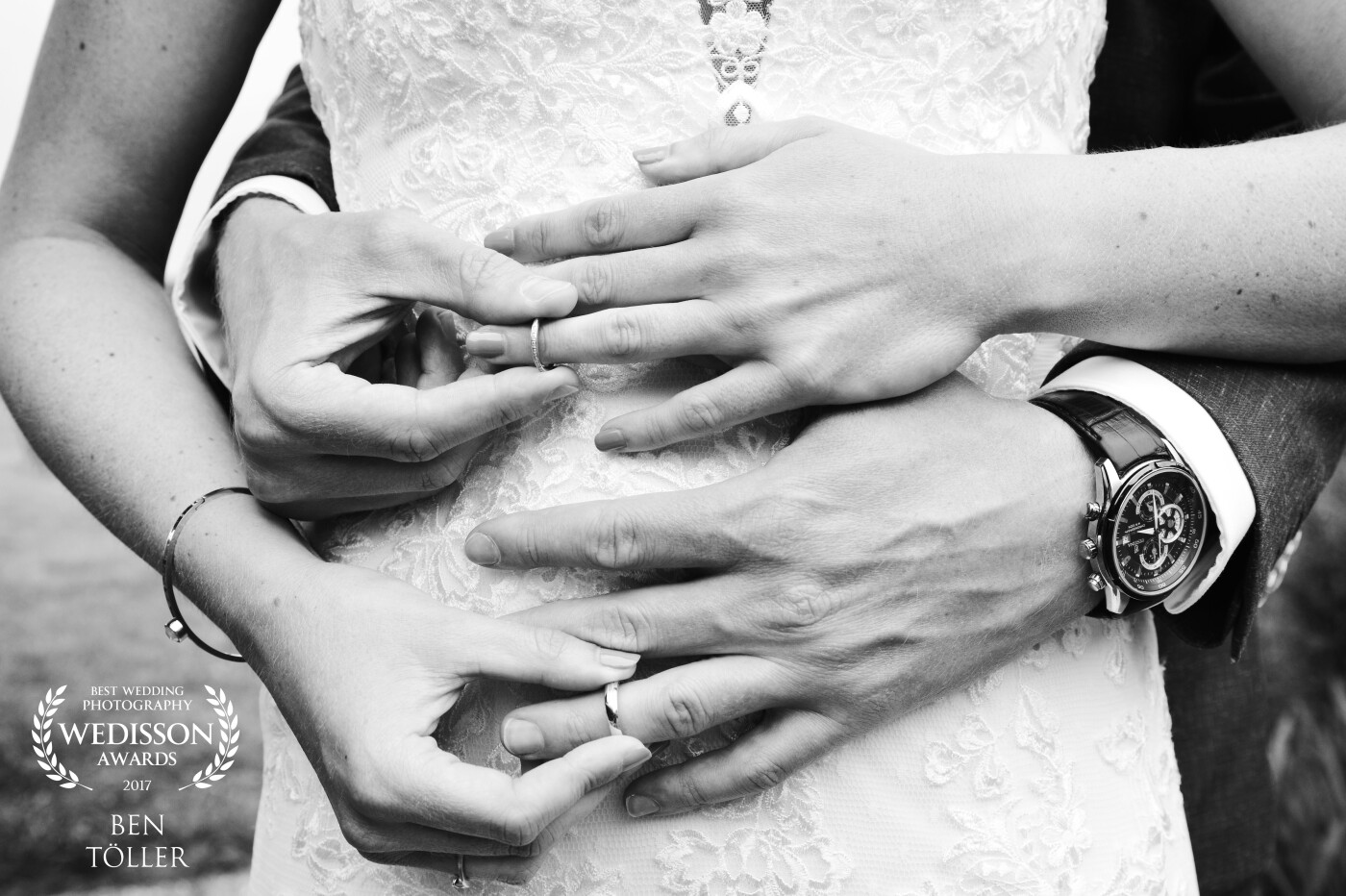I love this picture. I always take a seperate picture of the rings, and this is a special way to photograph the wedding rings.<br />
