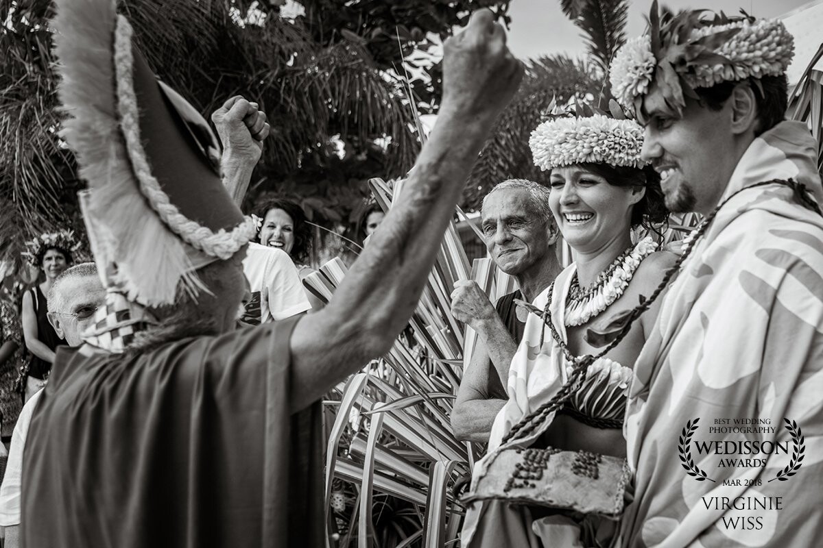 A Tahitian wedding is always lot of emotion and joy !<br />
We are glad to know well tradition of French Polynesia and to be part of capturing theses moments