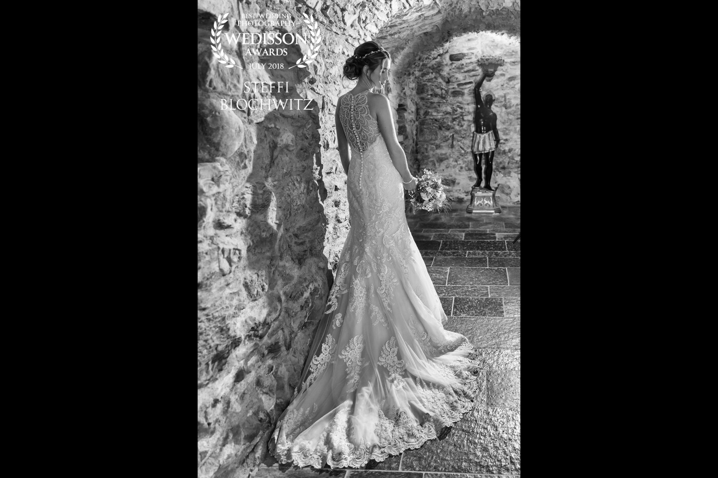 I was just in love with the back details of my brides dress. It is a very good example, even when it's a horrible rainy day outside, you can still create some magic. This restaurant in the middle of the swiss alps has a beautiful basement where I created this image with my profoto strobe.