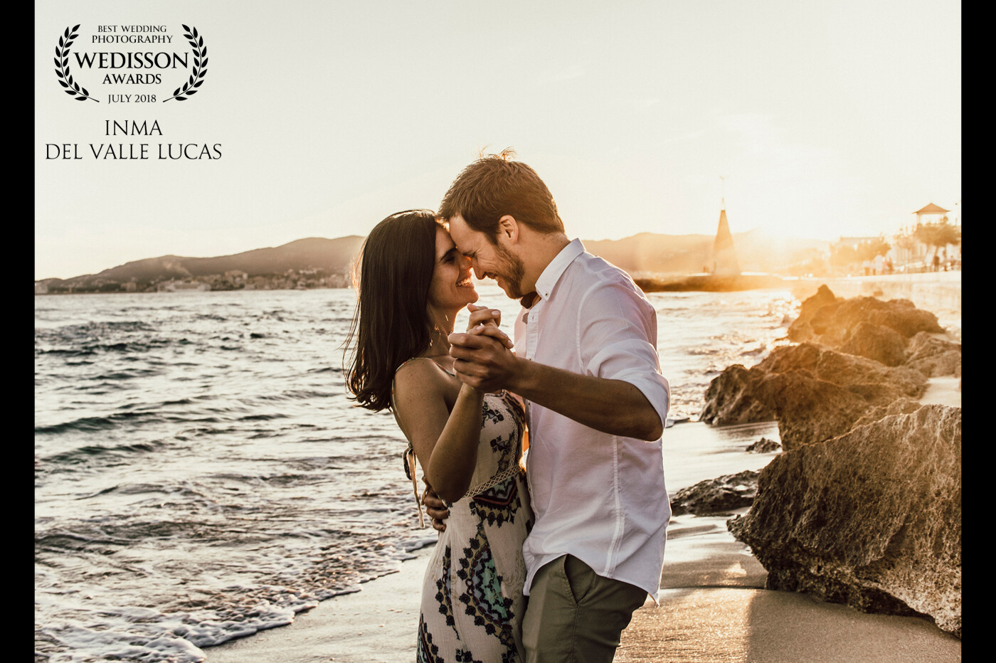 Bianca and Pedro came to Mallorca from Brasil to live their Elopement in this beautiful city. As Good Brazilian people, dancing was in  the air...