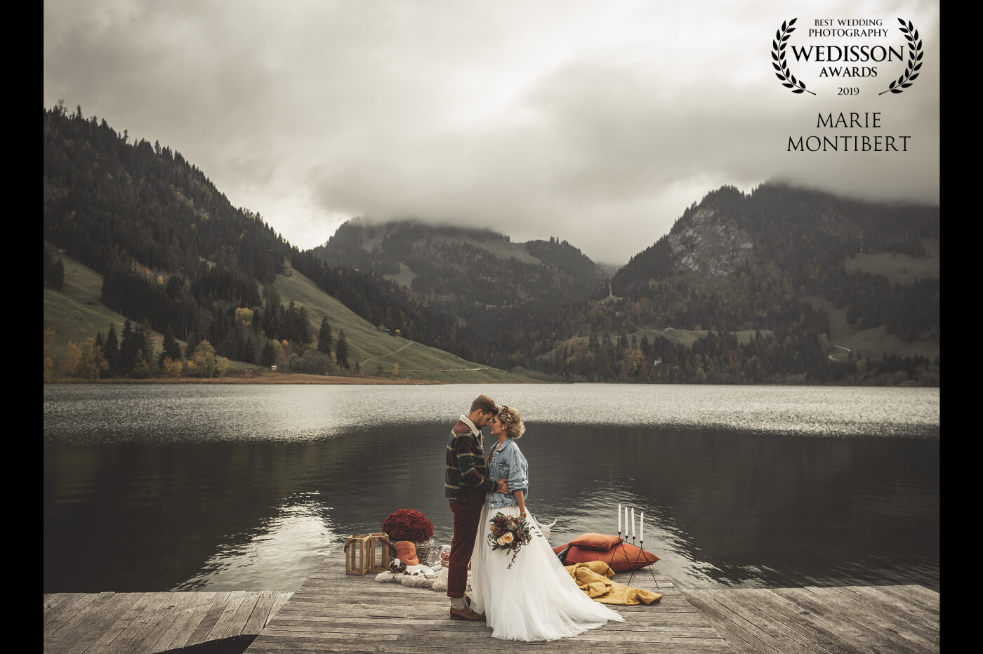 Those two, tortured amants of the Schwarzsee Lake in The Bernes Alps, are the image and the legacy of an old and beautiful legend full of love. Find soon more details on my blog! I tell you everything about this story...