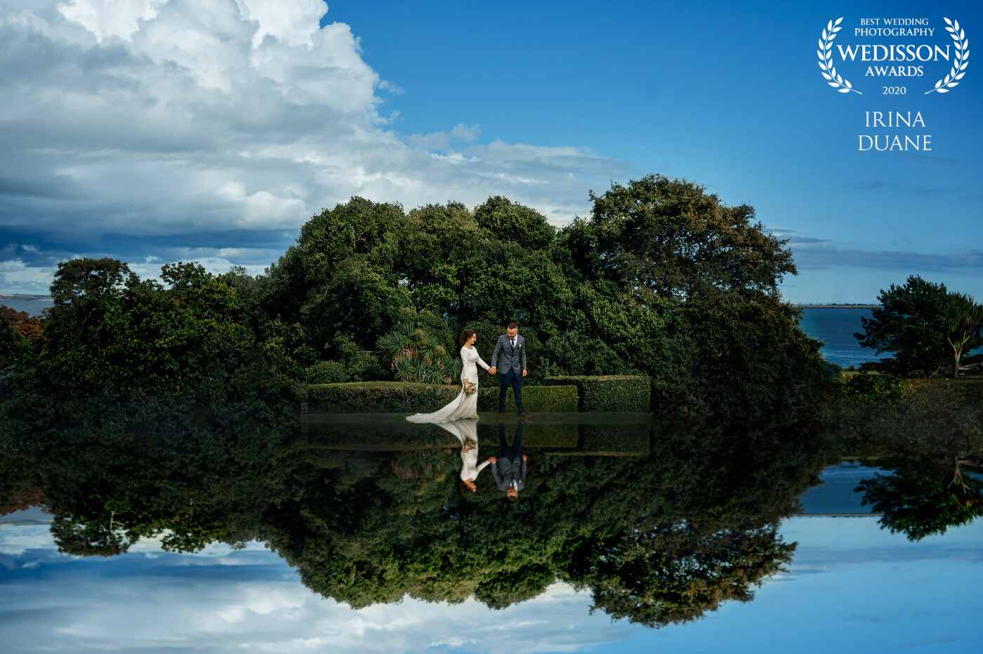 Sunny days in Ireland are a treasure! We took a moment for some shots which showed the beautiful grounds of The Haven Hotel Dunmore East, Co. Waterford where this couple got married. To emphasize the blue skies I used a mirror to give the image a little bit of creative touch. 