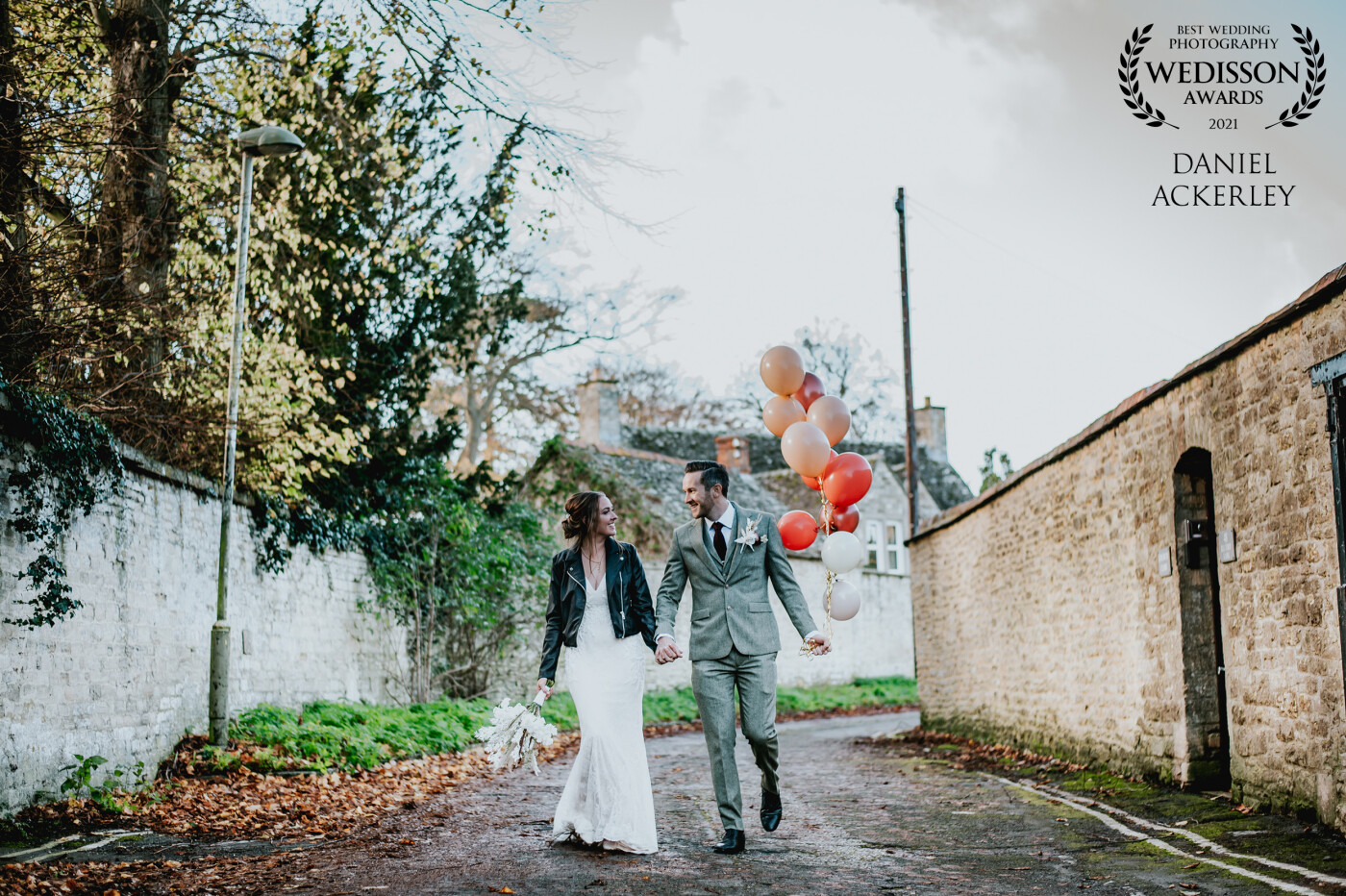 Laura & Kieron had a wonderful micro wedding here in the UK, and when we decided to go for a walk, they brought some balloons with them and they added that magical element to the photograph.
