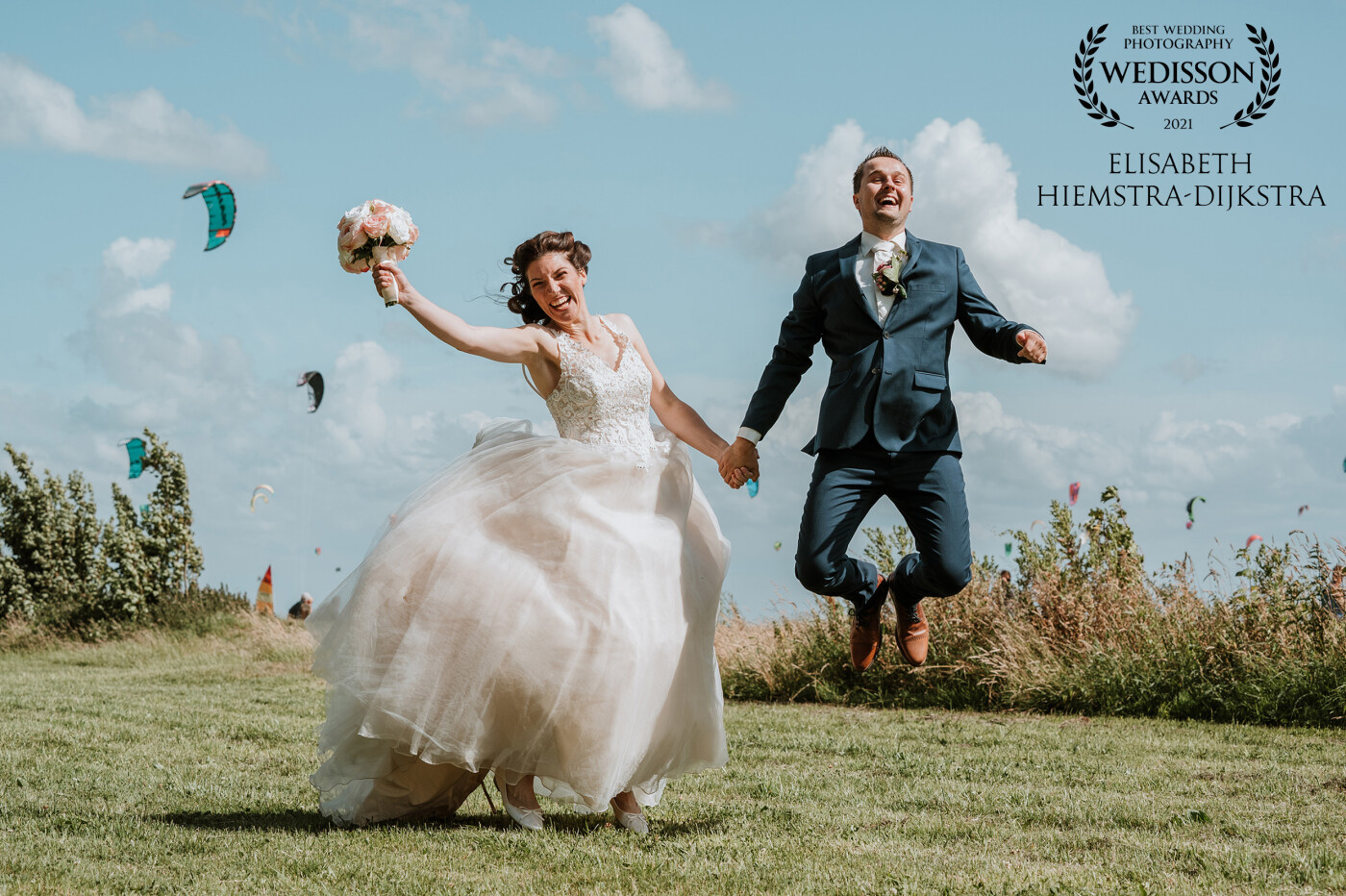 This couple was so happy they could celebrate there love! During covid-19 everything was so insecure. <br />
Both the bride and groom are blown away by the wind!