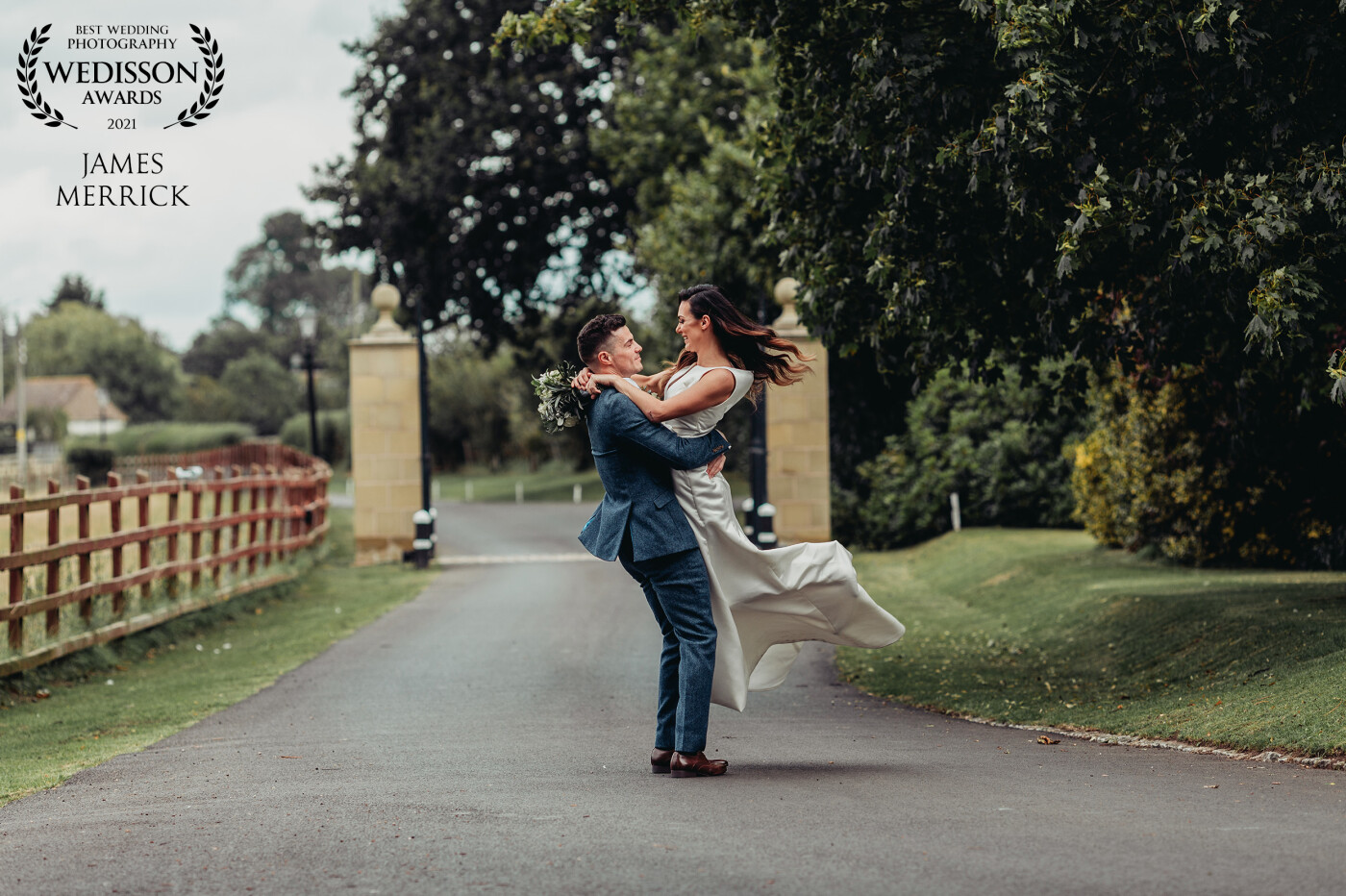 This image was taken at Tern Hill Hall, a beautiful wedding venue in Shropshire, England. The driveway there is epic and it is made for shots like this!
