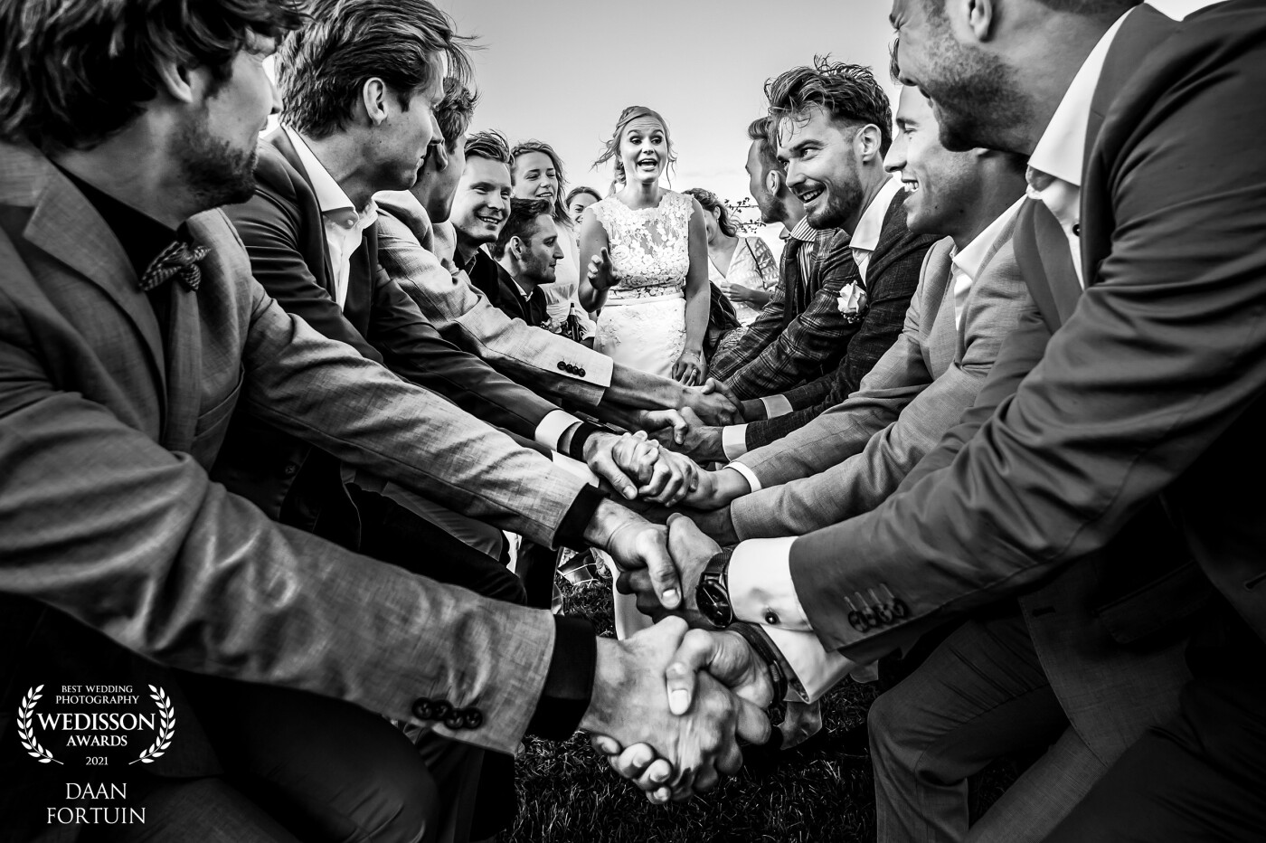 Sometimes things go wild during the group photos...flying brides and grooms... I always love these moments... Are you guys going to catch me ?
