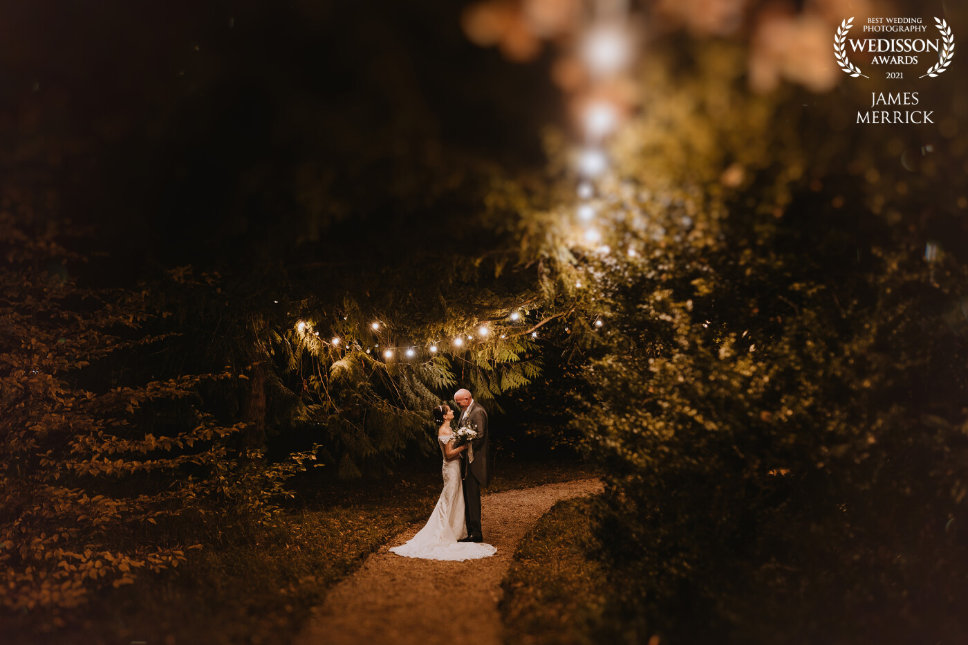 Manor by the Lake is a wonderful venue in the Contswolds, UK. This frame was using 100% natural ambient light and I was so happy the couple trusted me to brave the cold walk to get this!