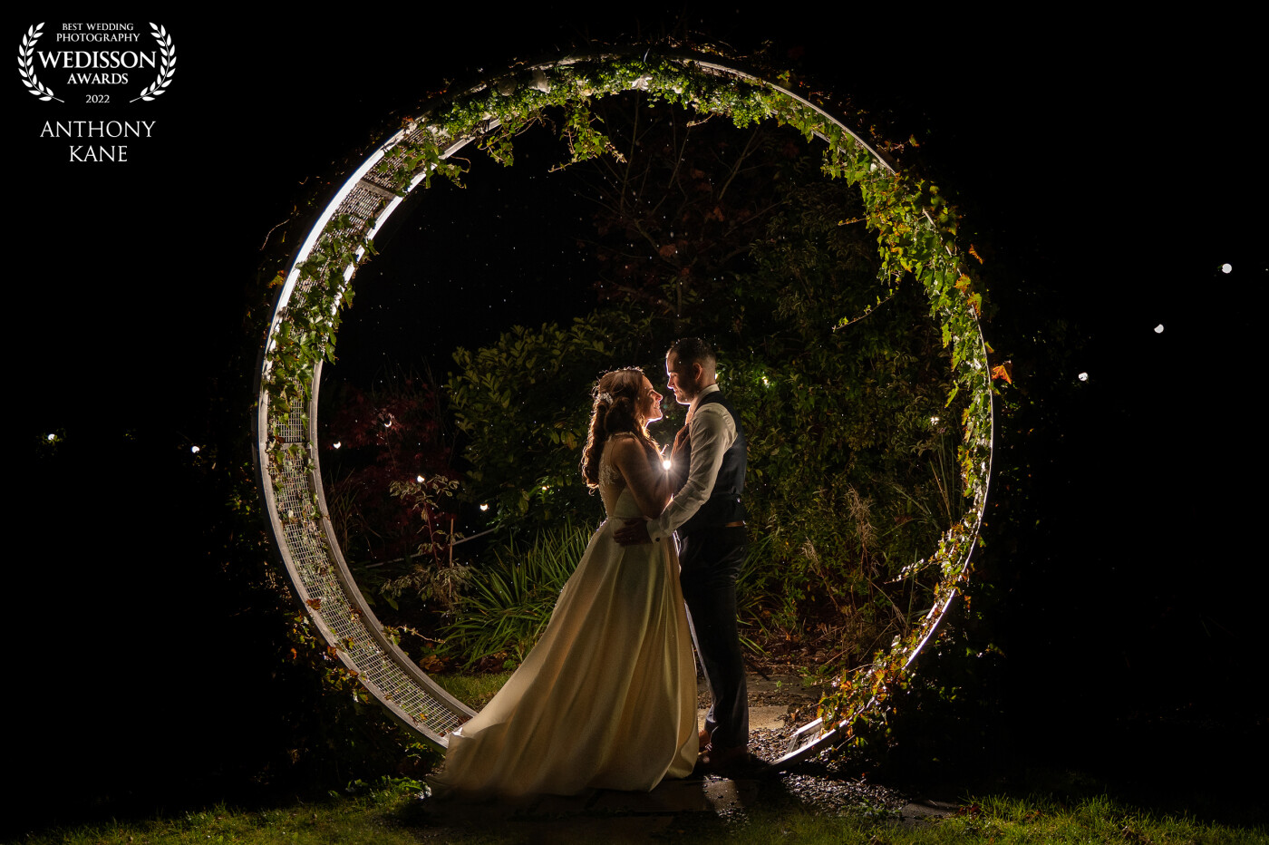 The ring with no beginning and no end represents eternal love... This couple thankfully braved the rain after their first dance so we could go and get a coupe of night time photos!