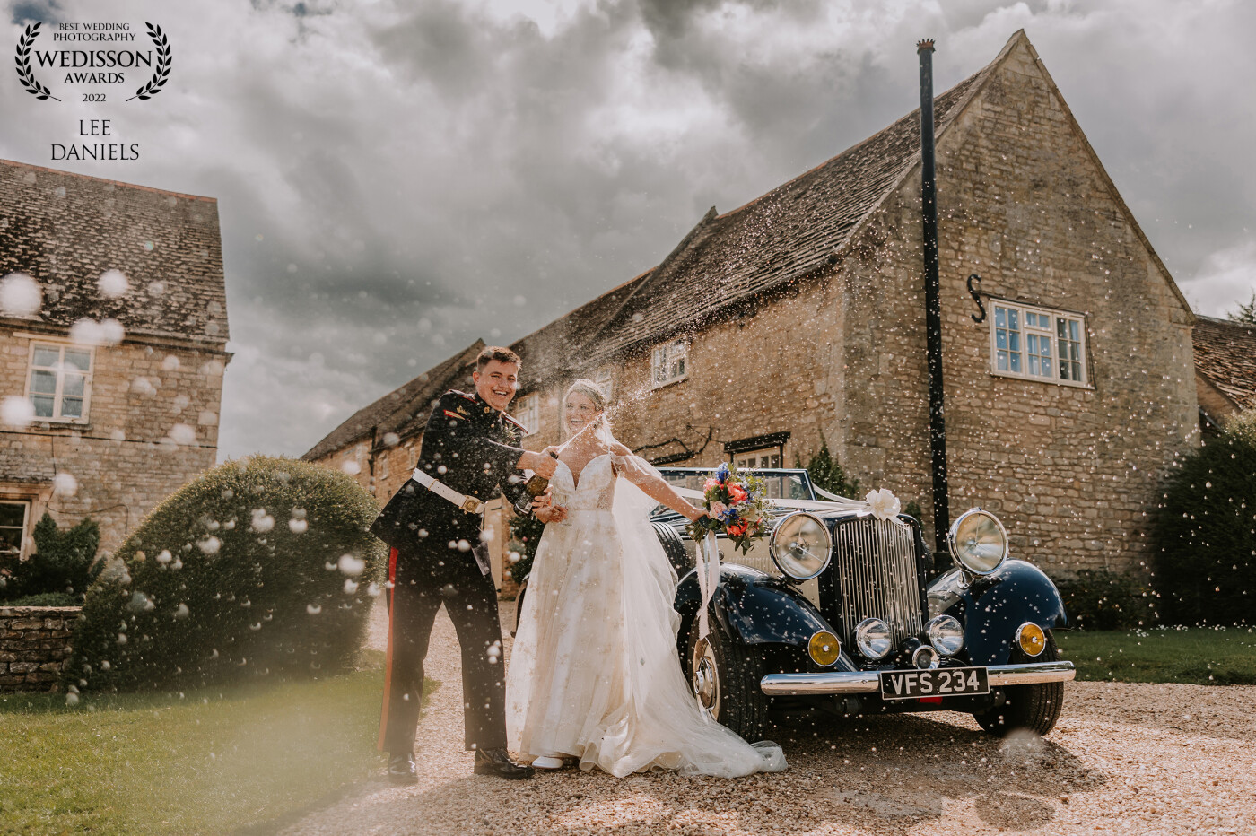 This was such a great wedding, Samantha & Lucas where up for having a laugh, so we cracked a bottle and gave it a shake!! <br />
<br />
Venue - Sibson Inn