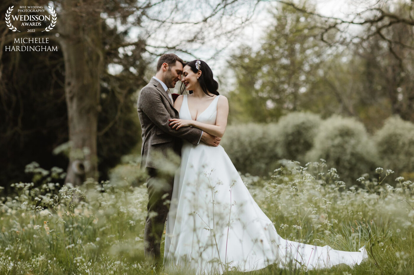 Katy and James will forever my English country Garden dream wedding. Beautiful classic Hollywood vibe in the raw setting of Chippenham Park.