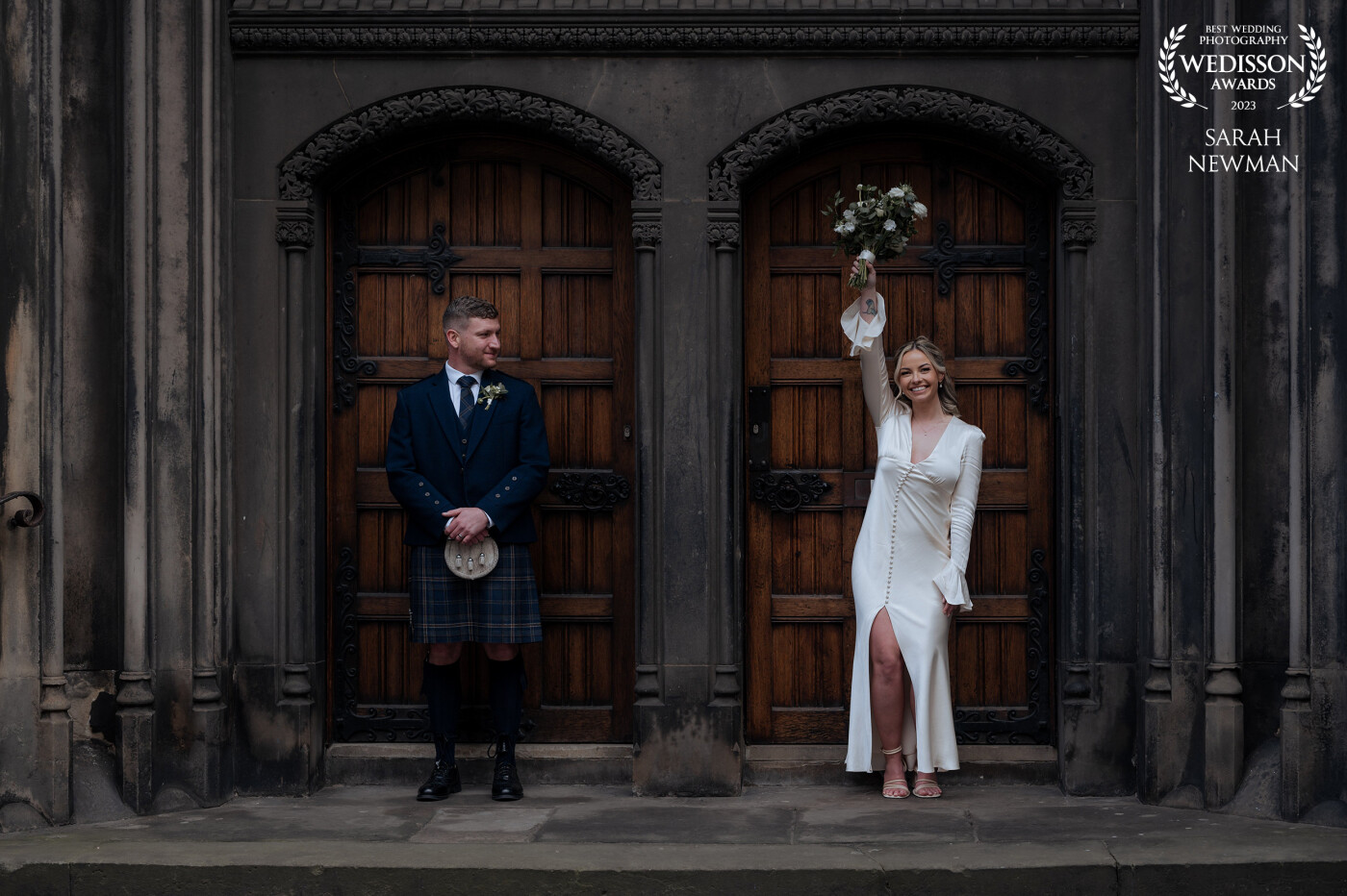 Ashley and Brad<br />
Edinburgh City Chambers Wedding<br />
With a modern and relaxed  shoot in and around  The Royal Mile