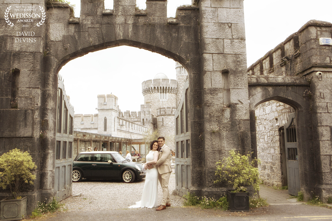 Nathalia & Peterson both from Brazil came together this summer with family and friends to celebrate their wedding day. The backdrop was the 1722 Blackrock Castle in Cork Ireland. blessed with a beautiful bride and groom along with sunny weather. We got some great shots.
