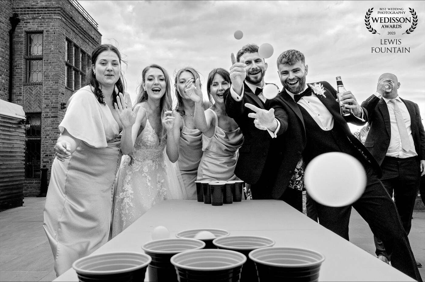 You can’t beat a good game of beer pong whilst waiting for the evenings party to start. <br />
<br />
Therese & Michael partied late in to the night at The Old Hall Ely, a wedding we won’t forget 😊