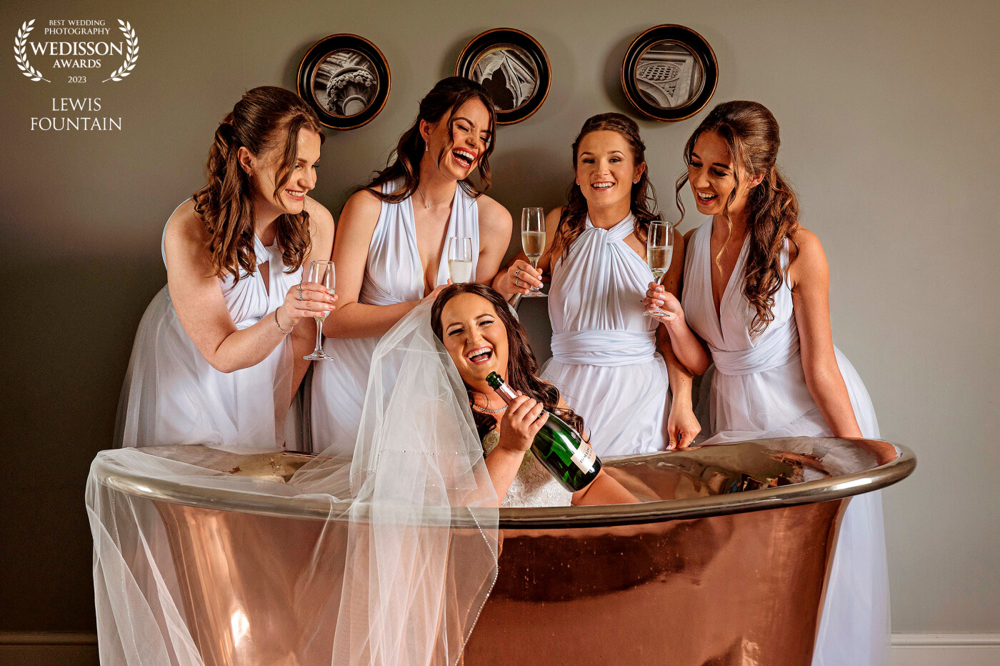 The copper style baths at Poets House always get called in to action when the bridal party are having fun. <br />
<br />
Megan and her girls rocked this shot just before we left for the ceremony 🤘