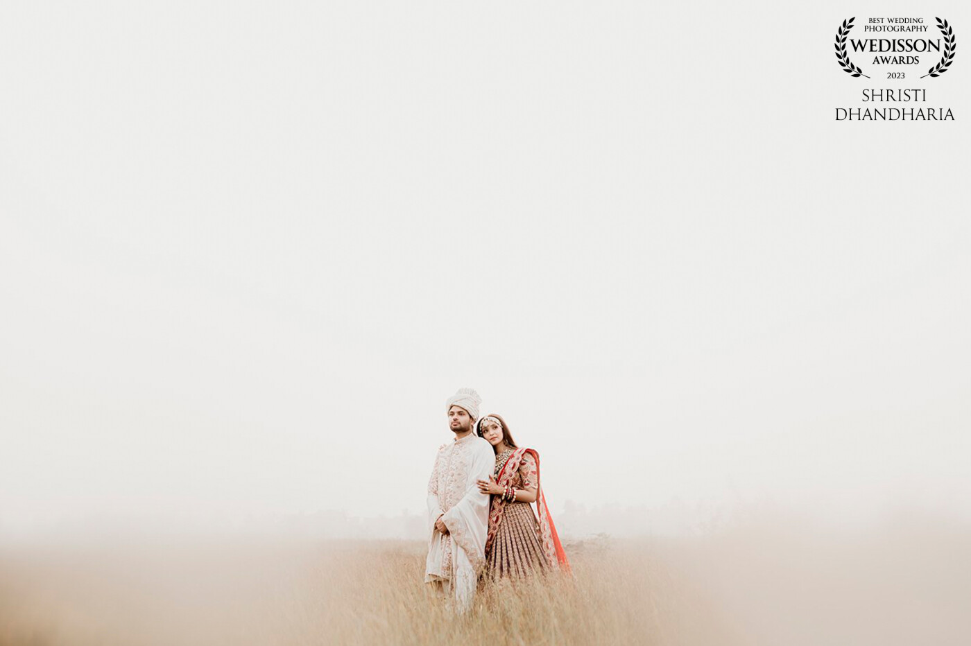Tanvi and Pratik, a picture of love and happiness on their wedding day. Their outfits are stunning, reflecting their joy for the new journey ahead. Ready to embark on a life filled with love and endless moments together. 💑💍