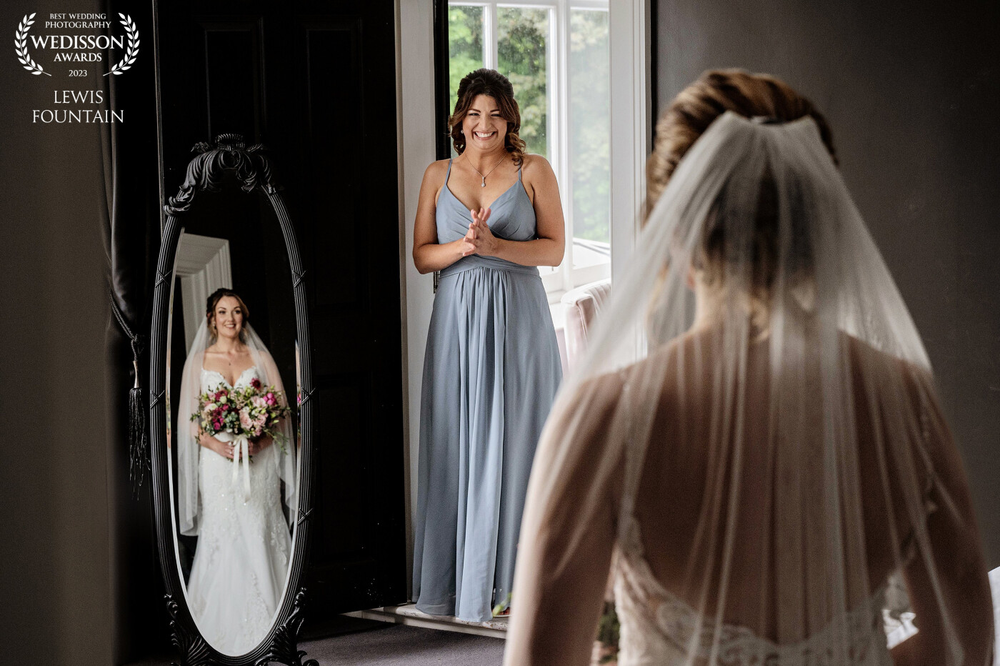 A bridesmaids reveal is an easy enough shot to set up and shoot, but when the bride says she wants something special with her sister, you have to be pretty creative.<br />
<br />
Sophie loved this shot at Swynford Manor.