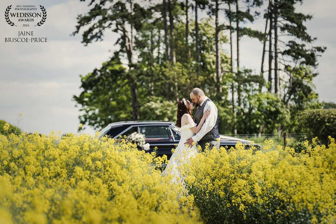 This was such a lovely village wedding... with the reception at a rather photo-limiting shed, however taking a trip further up the road early I saw this gorgeous rape seed field and my day was made... we took some fab images of Maisie & Matt en route.