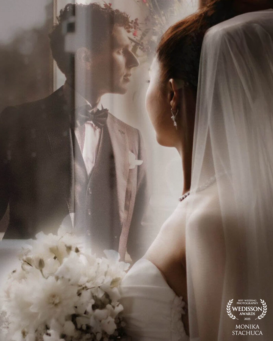 ✨ Two souls, one reflection 💍<br />
In this poetic moment, the bride gazes at her reflection — and in it, she sees not only herself, but the love of her life. A beautiful symbol of how two hearts become one. ❤️