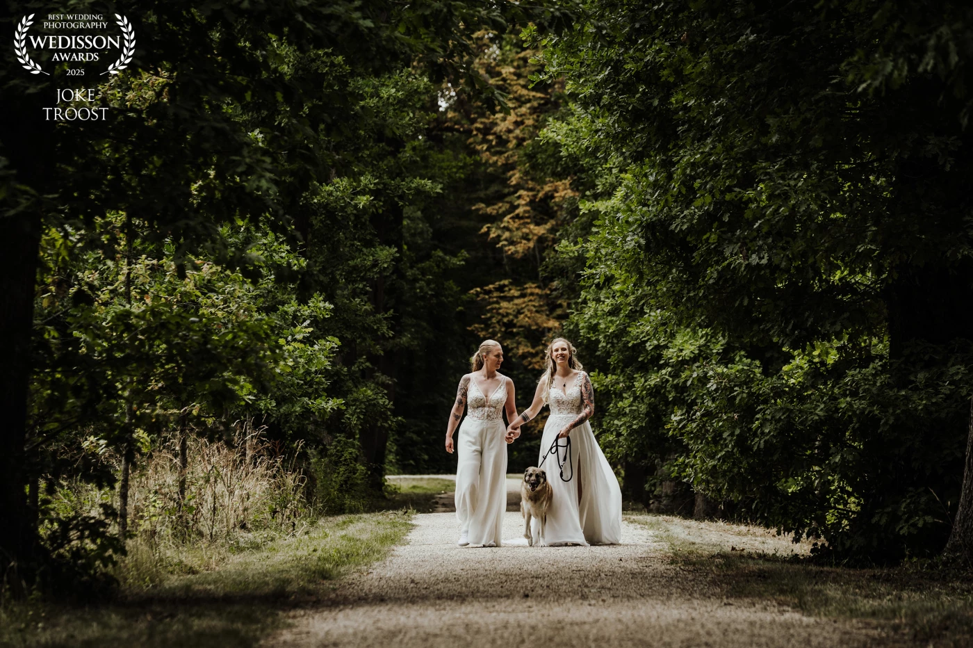 When your dog is also your best buddy, she of course can’t be left out of the wedding. It was a bit tense wondering if this sweetheart would be okay with it, but she did amazing—both during the ceremony and the photoshoot!